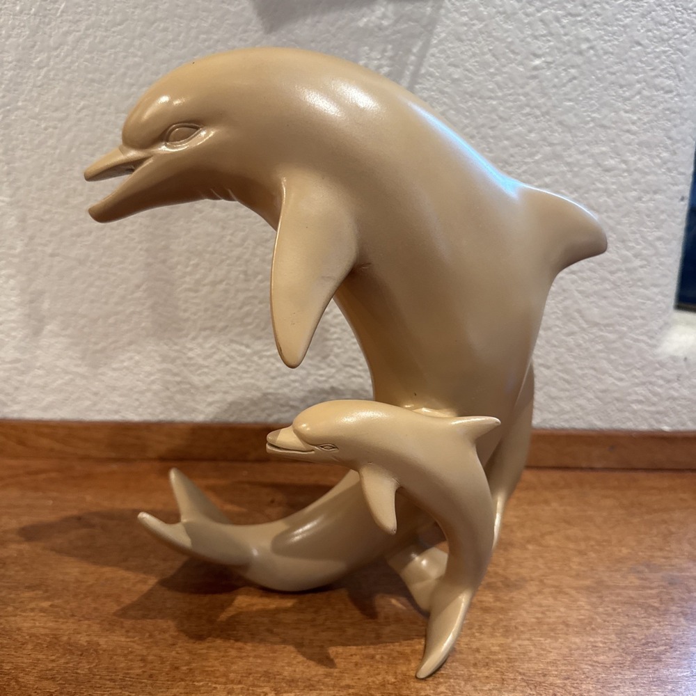 VINTAGE SCULPTURE OF 3 DOLPHINS SWIMMING Resin Artist Signed 9" Tall Figurine